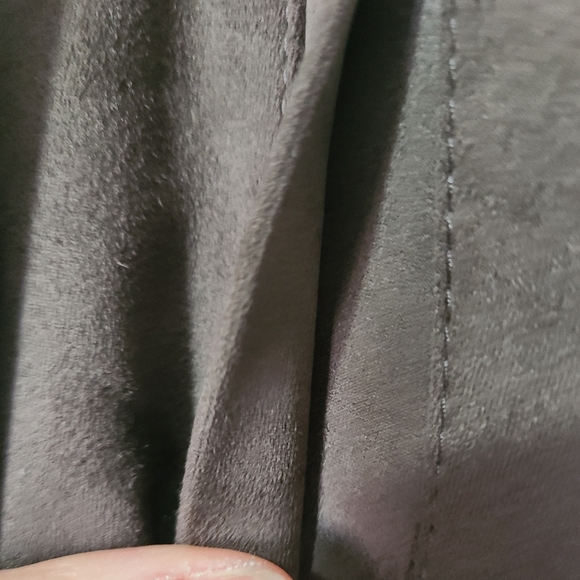 Long Sleeveless Faux Suede Vest - Picture 7 of 9